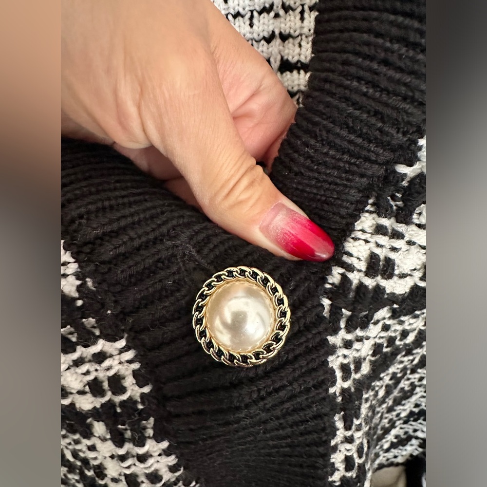 Aritzia Babaton Lacer Cardigan in Espace/ Black Overized Italian Merino Wool - Picture 5 of 5